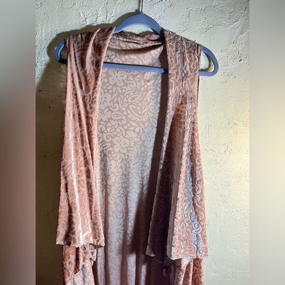 Boho Long Flowy Vest, purchased at Anthropologie, floral velvet embossed, blush - Picture 2 of 11